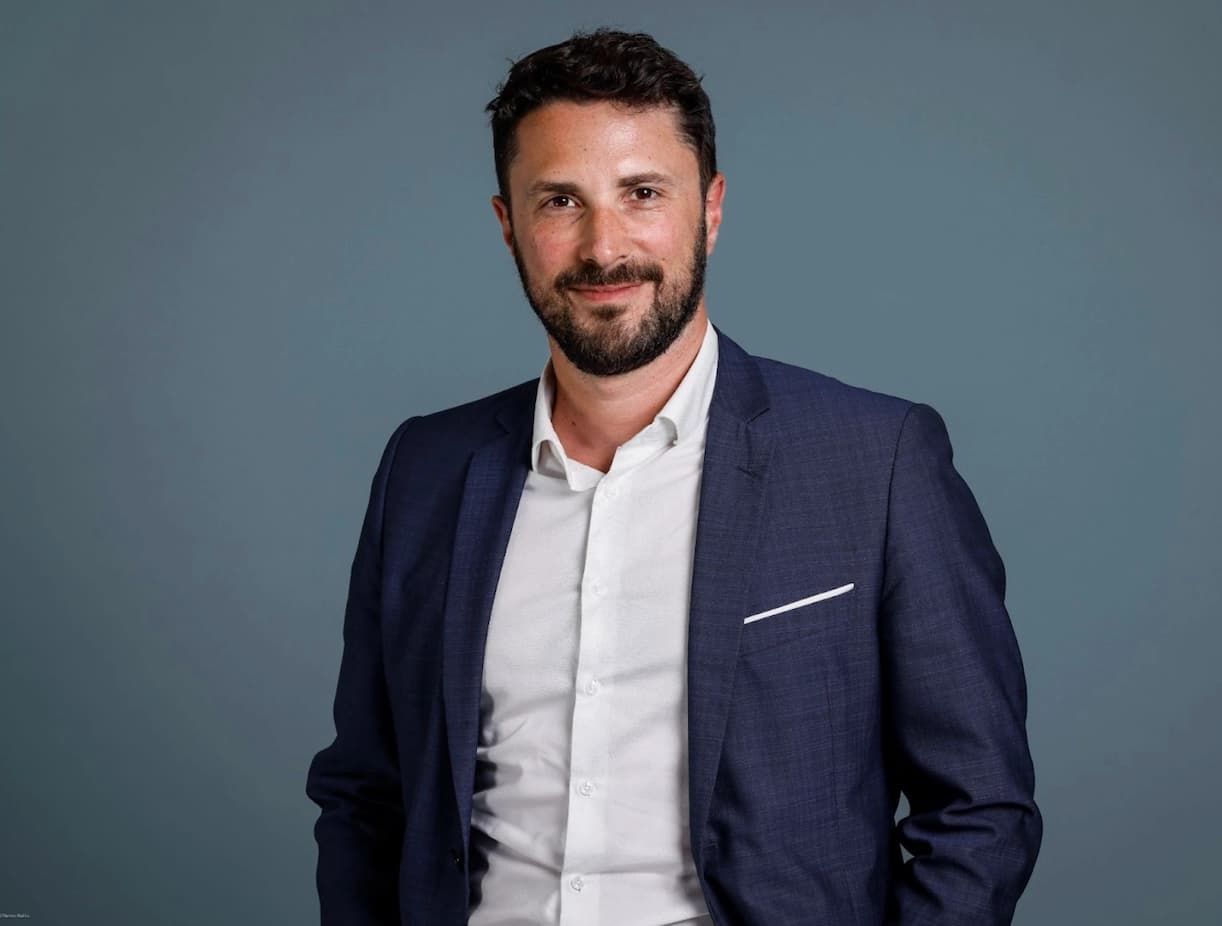 portrait-du-directeur-general